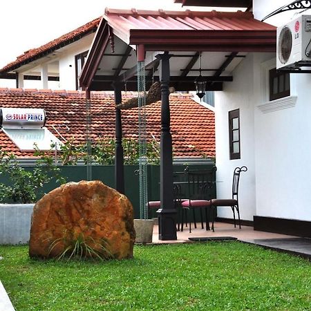 Mama Villa Hikkaduwa Bagian luar foto